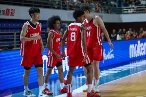 篮球赛事-媒体人：U19首胜不可喜 要努力战胜欧洲强队才能让自己进步