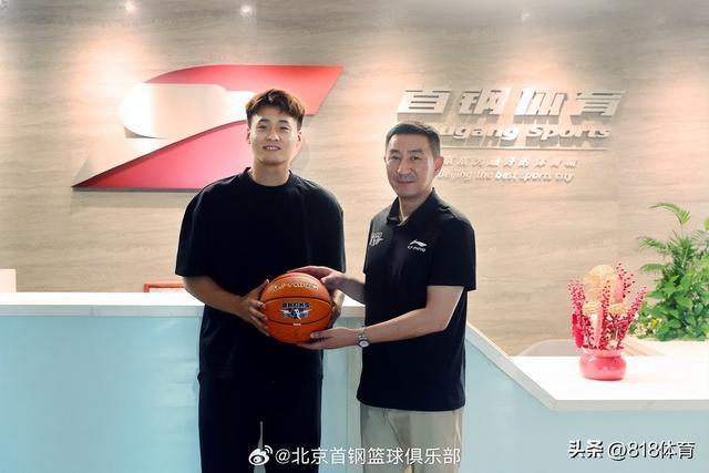 乐鱼体育赛事直播-赵睿:新疆2年先后骨裂、大腿肌肉撕裂和膝伤 外界不理解我心存感恩