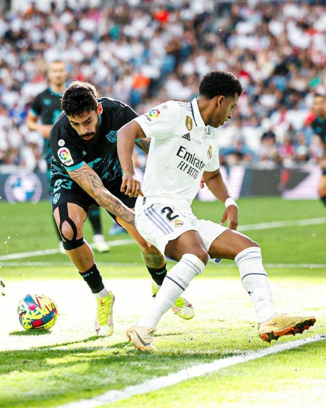 篮球赛事-罗德里戈凭天赋突破想象，安帅怒向渣防与熊皇10黄